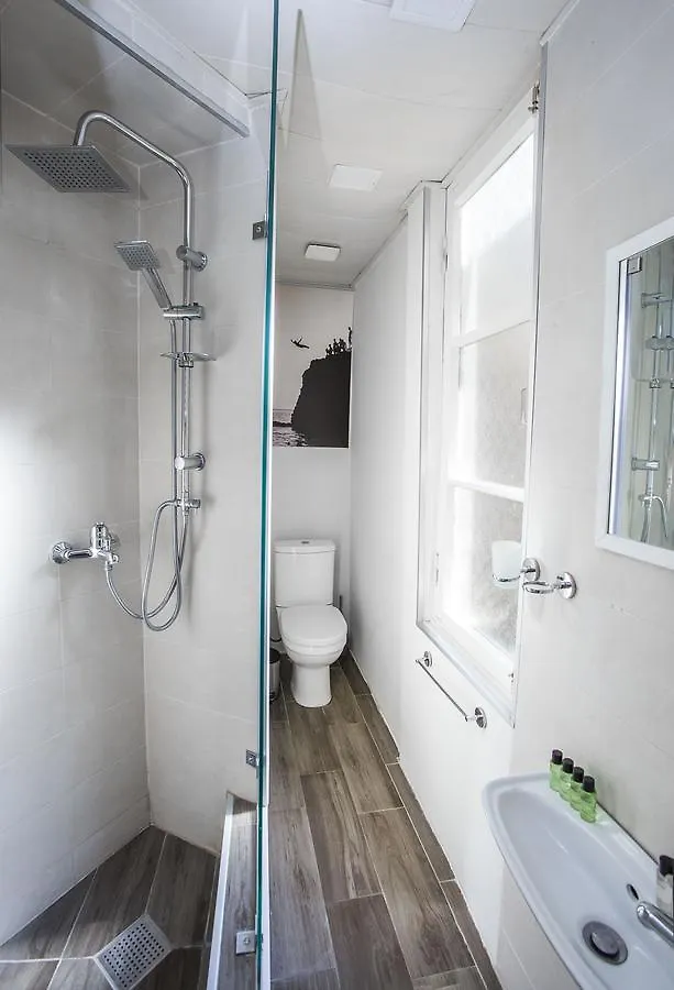 Charming 2Br Apartment In Old Tbilisi - By Wehost