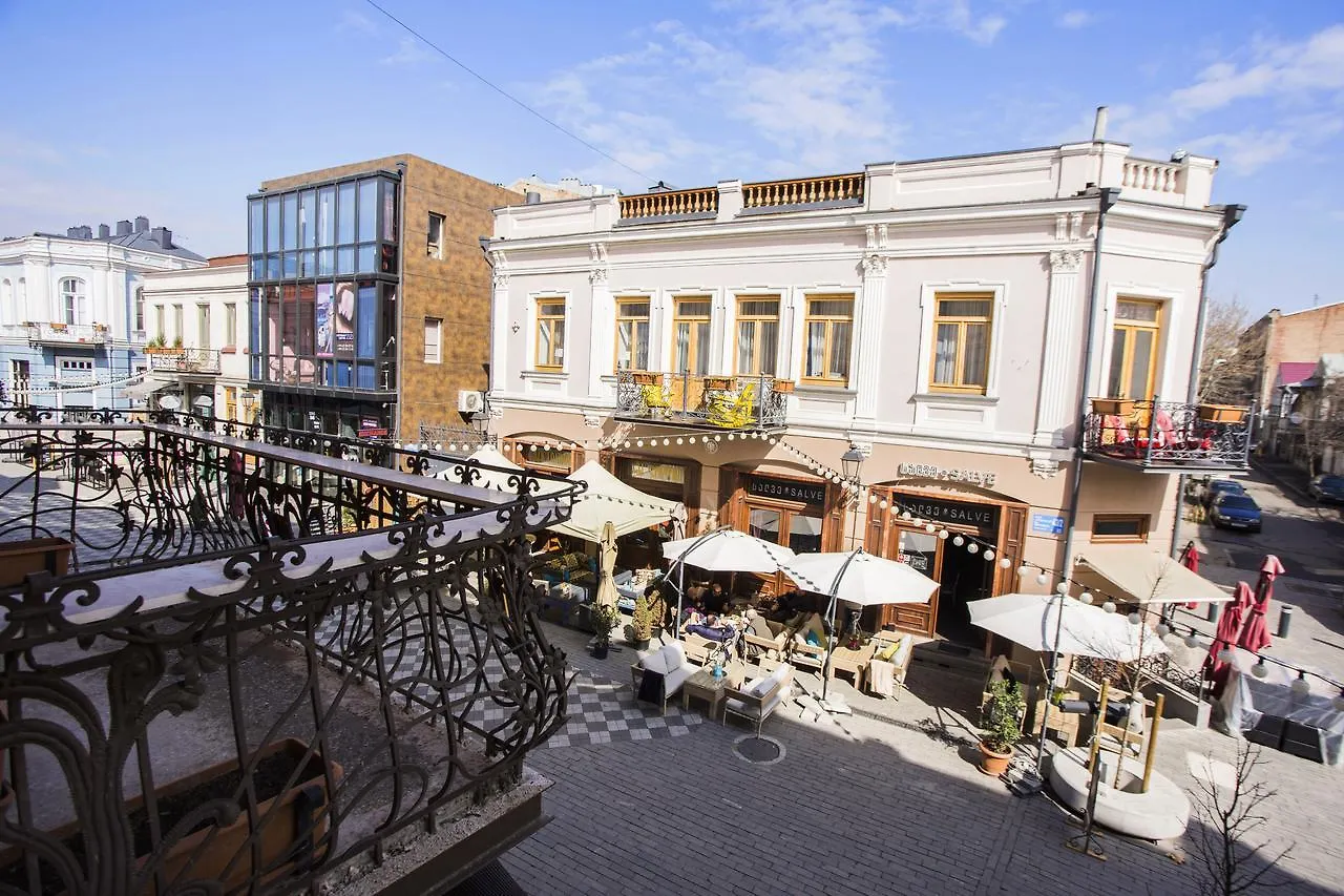 Charming 2Br Apartment In Old Tbilisi - By Wehost 0*,