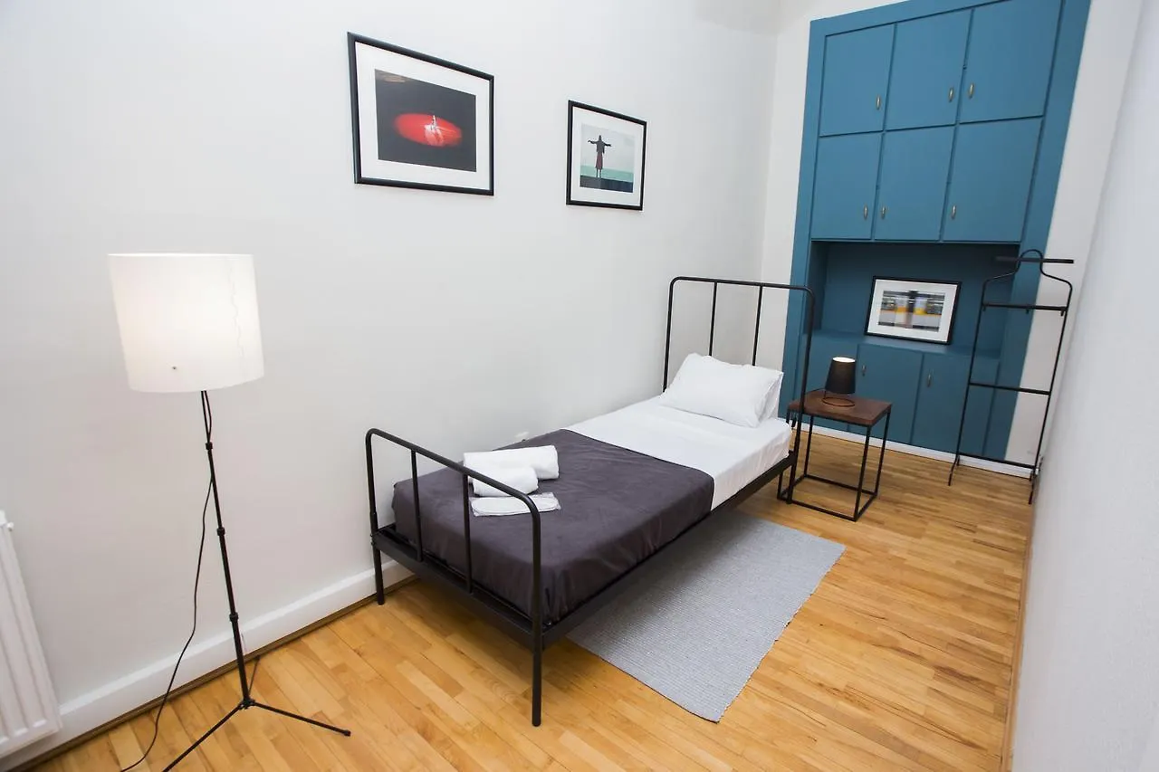 Charming 2Br Apartment In Old Tbilisi - By Wehost